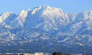剱岳、冬（写真AC）8MB (2)_b.jpg